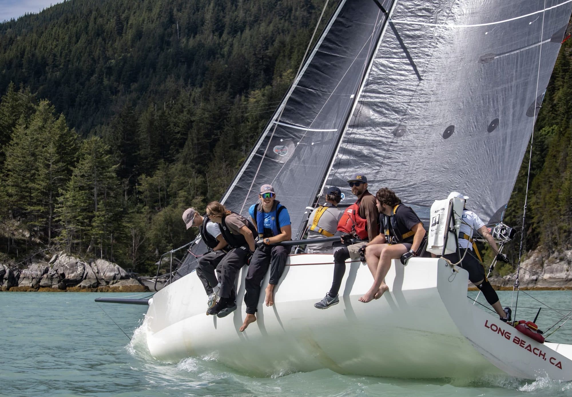 Offshore keelboat racing