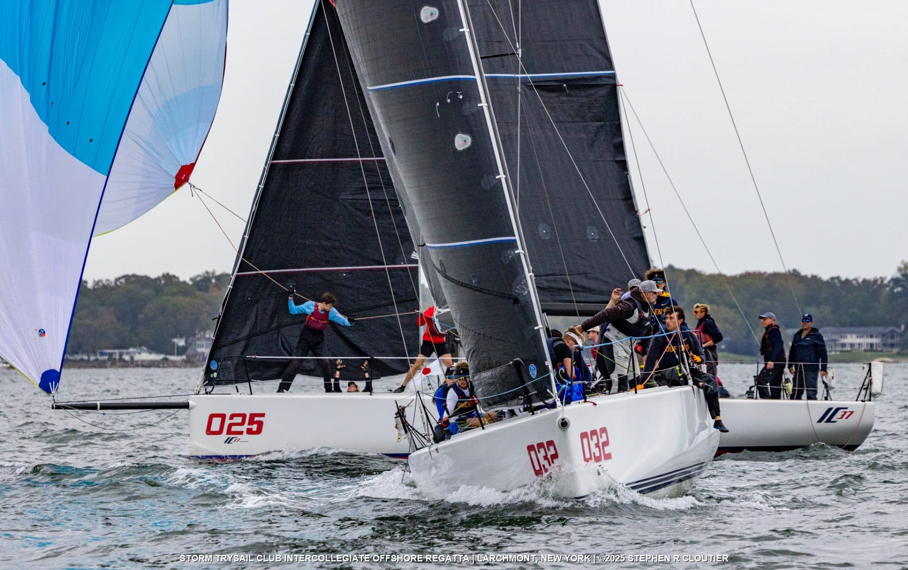 Offshore keelboat racing